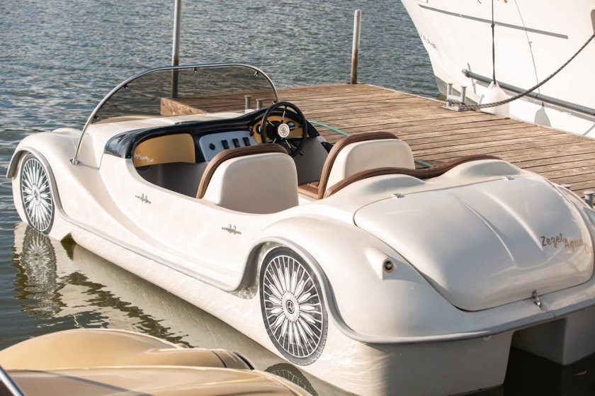 Машина катер