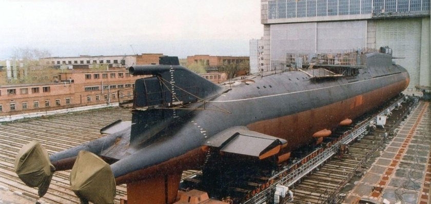 Подводная лодка 667бдрм "Дельфин"