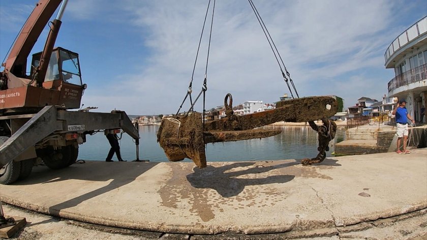 Якорь Феодосия