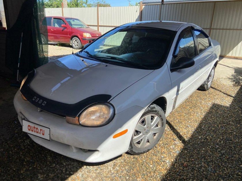 Додж неон 2001