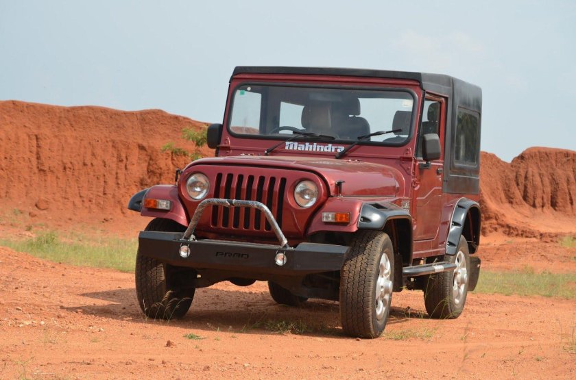 Махиндра тар