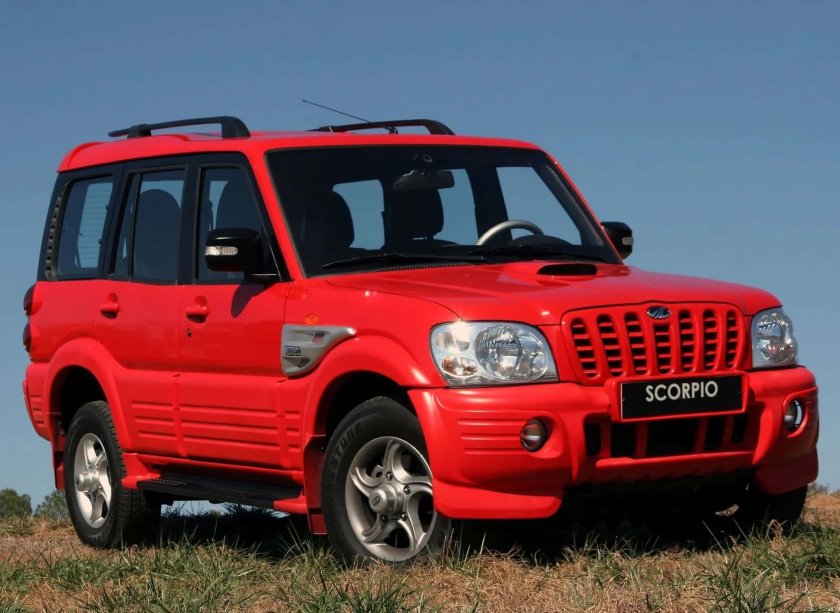 Внедорожник Mahindra Scorpio 2002