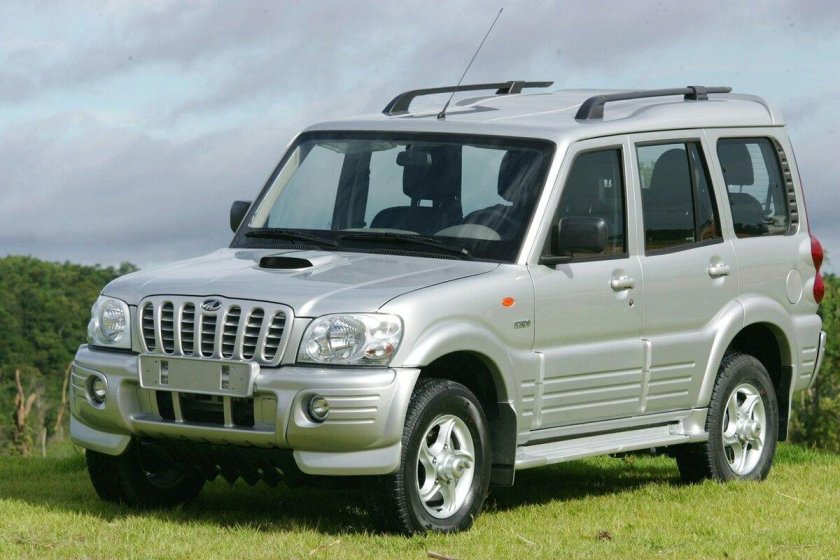 Внедорожник Mahindra Scorpio 2002