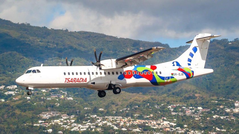 Мадагаскар остров самолет