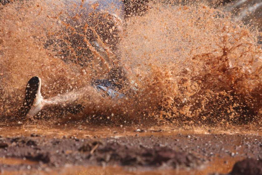 Брызги грязи