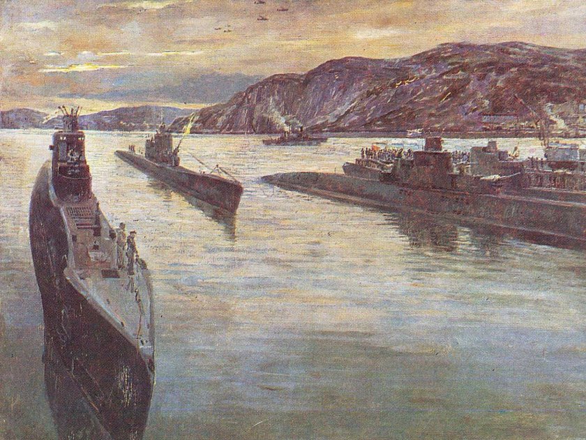 База подводных лодок Северного флота город Полярный вовремя ВОВ 1941-1945