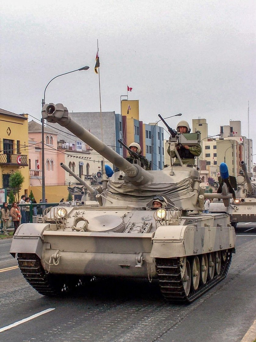 Французский колесный танк