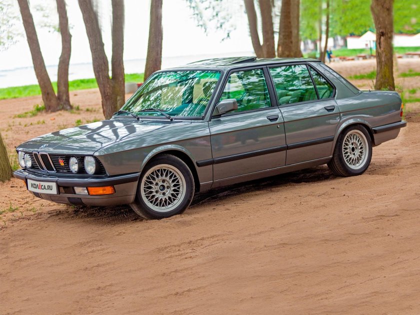 BMW 5 e28