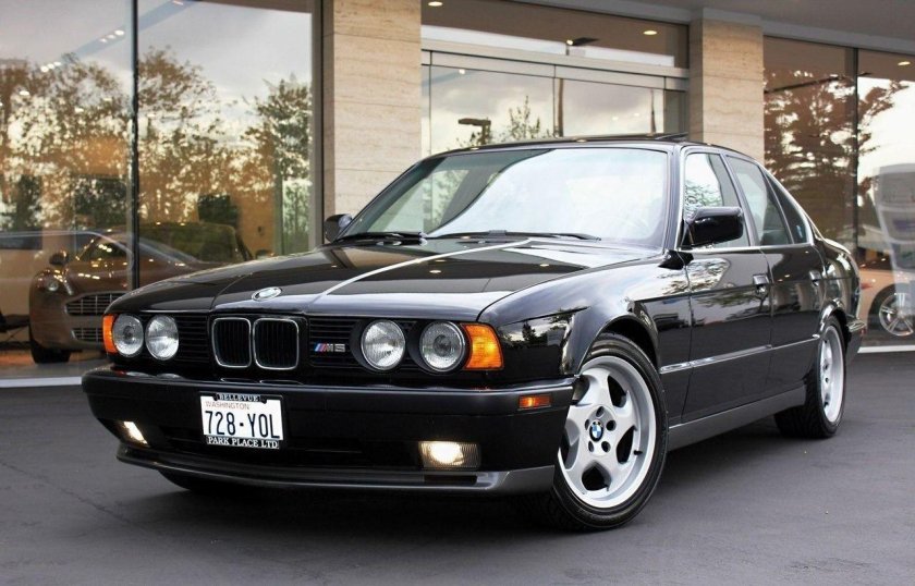 BMW 5 e34