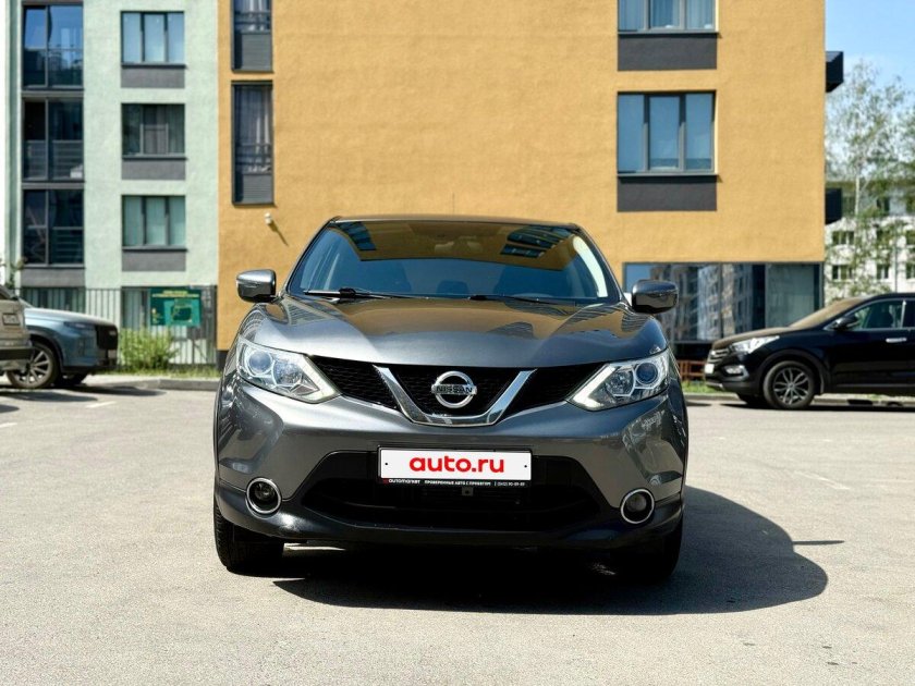 Nissan qashqai j 11
