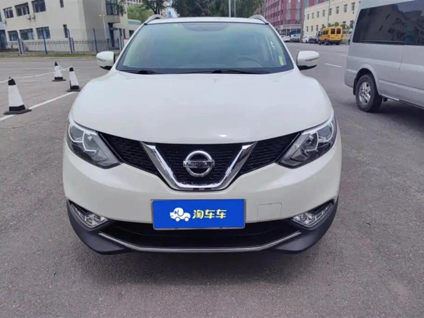 Nissan qashqai 2