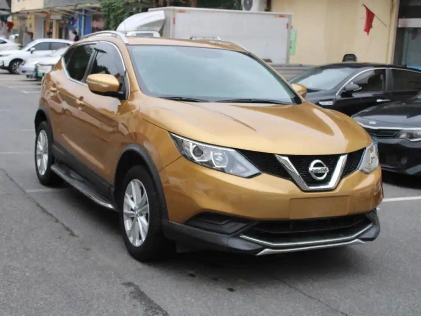 Nissan qashqai 2014