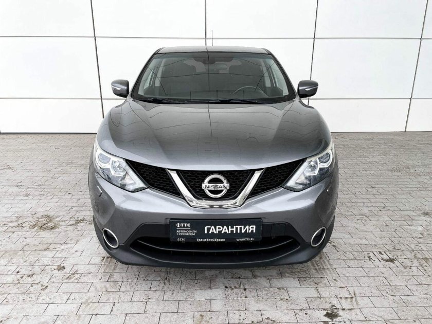 Nissan qashqai 2015