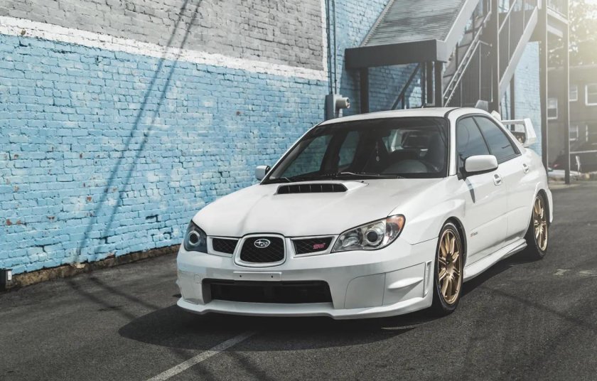 Subaru Impreza WRX STI 2006 белый