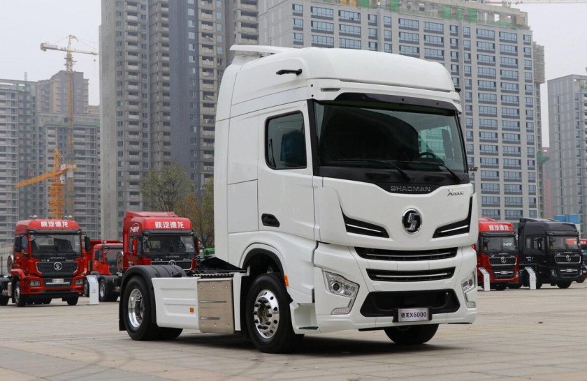 Shacman x6000 тягач