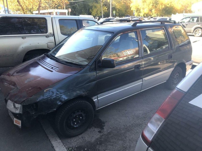 Mitsubishi space runner 1991 1999