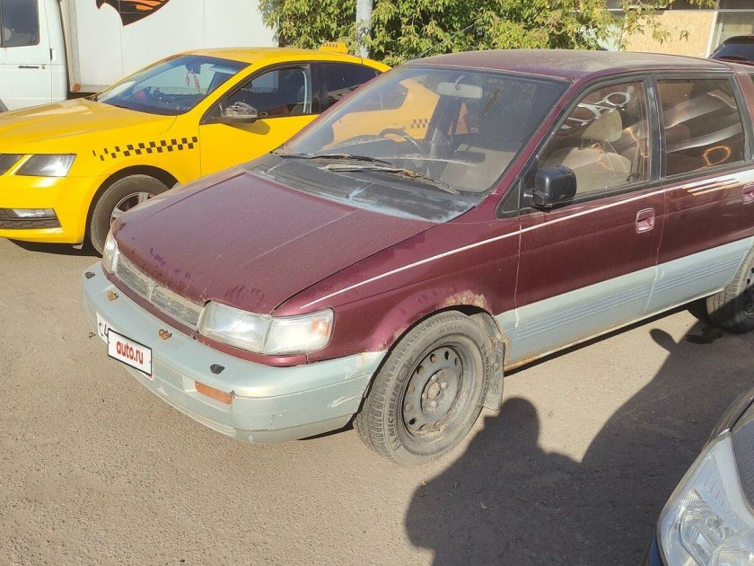 Митсубиси шариот 1993