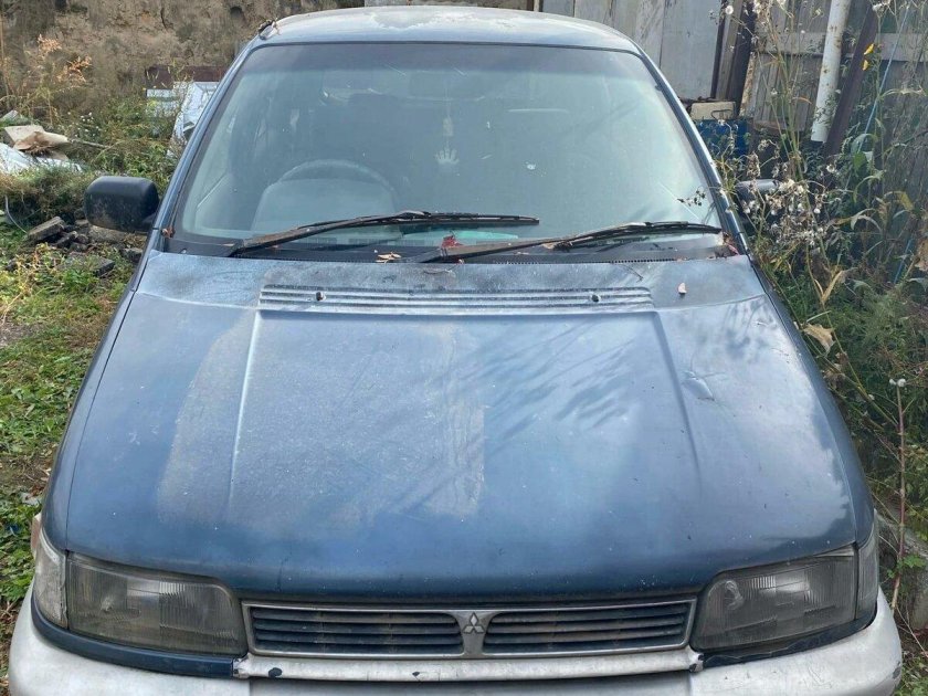 Мицубиси шариот 1993