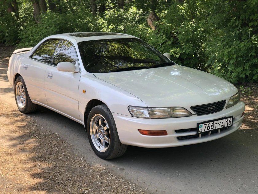 Тойота Карина ed 1994