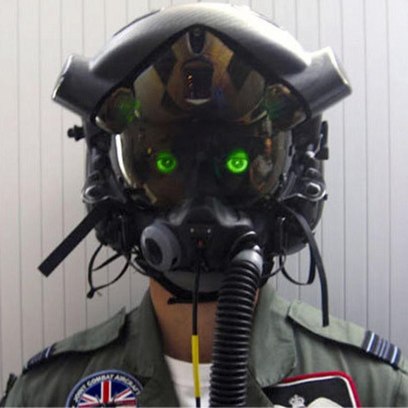 Шлем пилота истребителя f-35