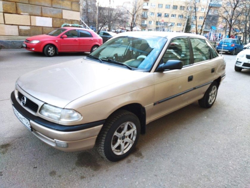 Опель астра f хэтчбек 1997
