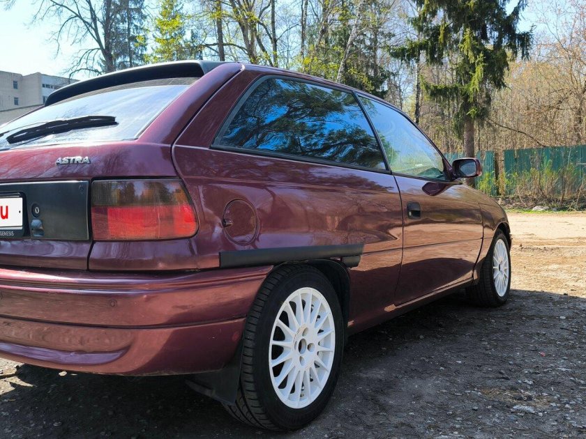 Опель астра f хэтчбек