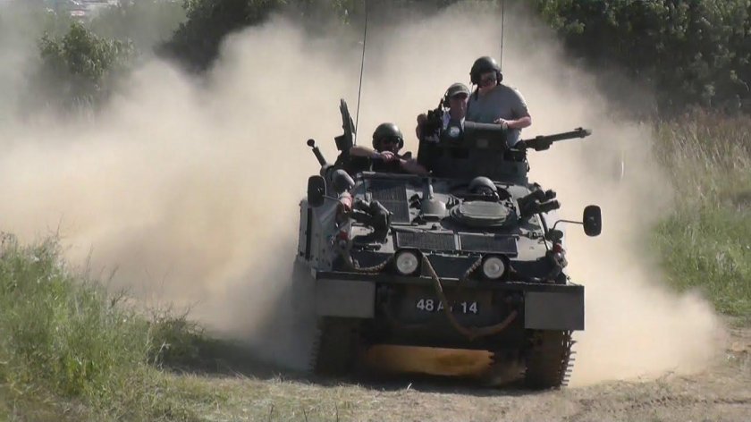 БТР fv103 Spartan