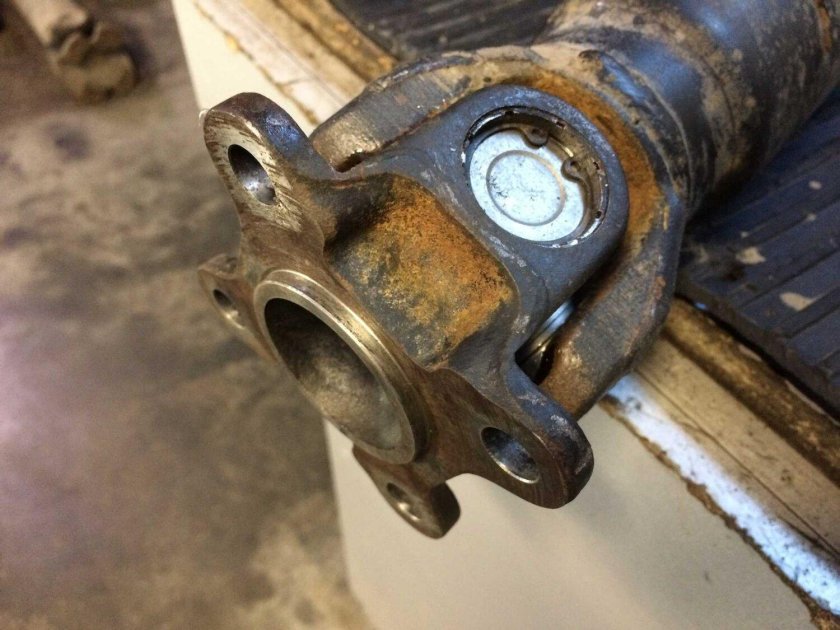 Крестовина карданного вала ВАЗ 2107