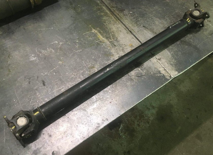 Вал карданный