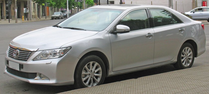 Тойота Камри 2.2 gl