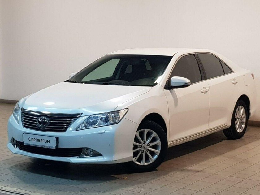 Toyota Camry 2014
