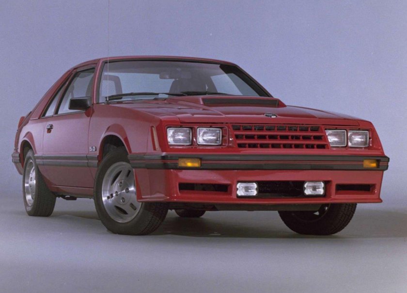 Ford Mustang 1990