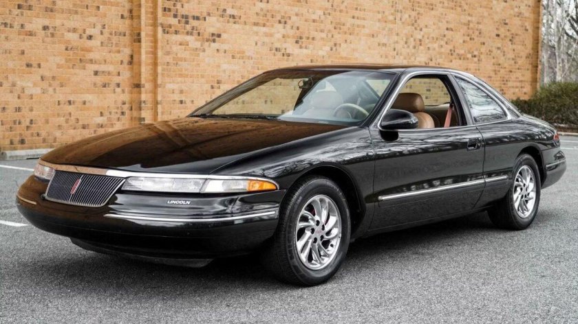 Lincoln Mark VIII