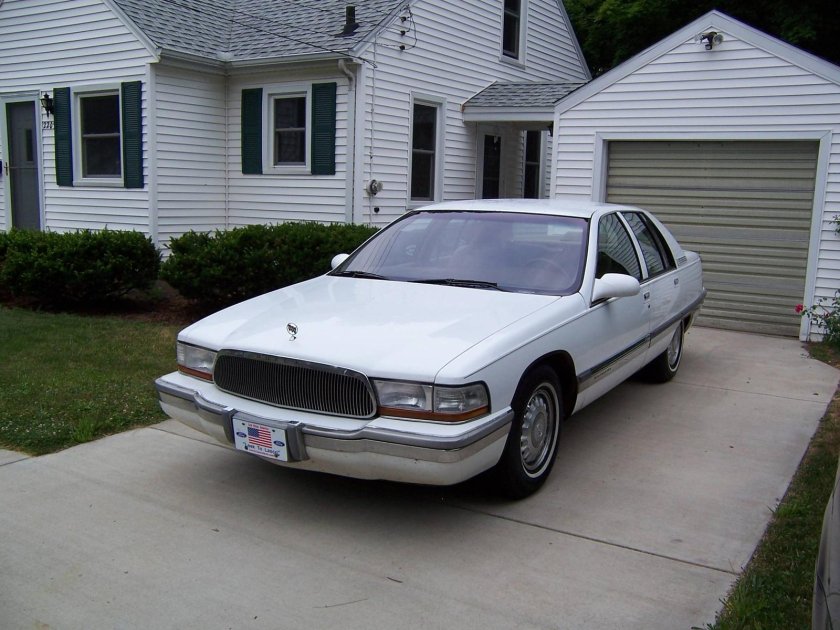Buick Roadmaster 1995