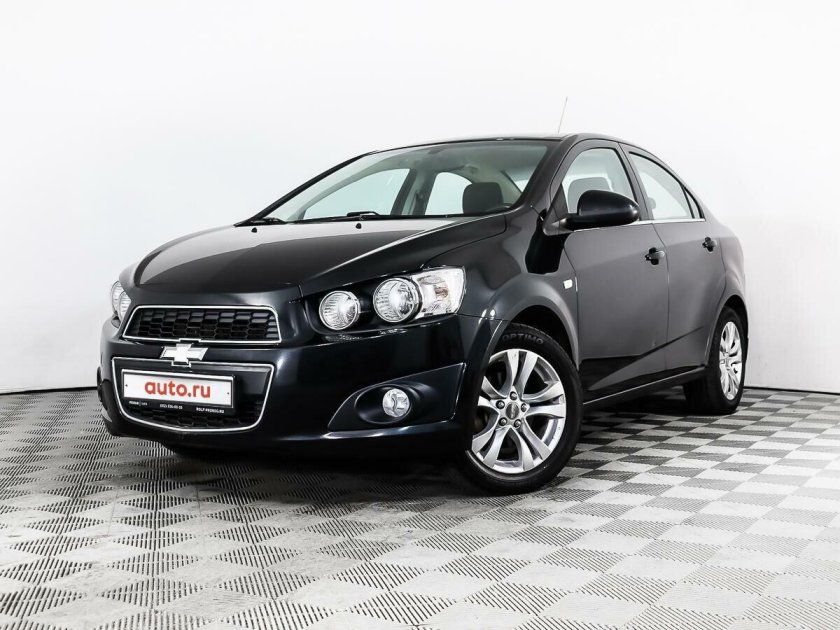 Chevrolet Aveo 2013 черный