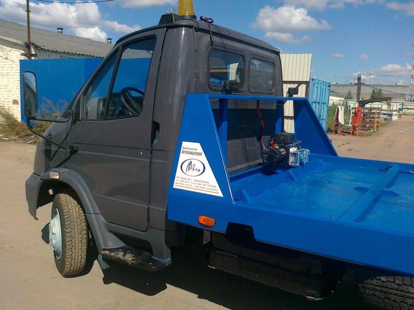 Эвакуатор Валдай со сдвижной платформой
