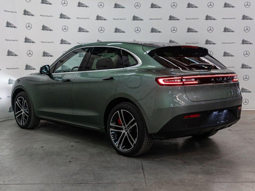 Автомобиль aito