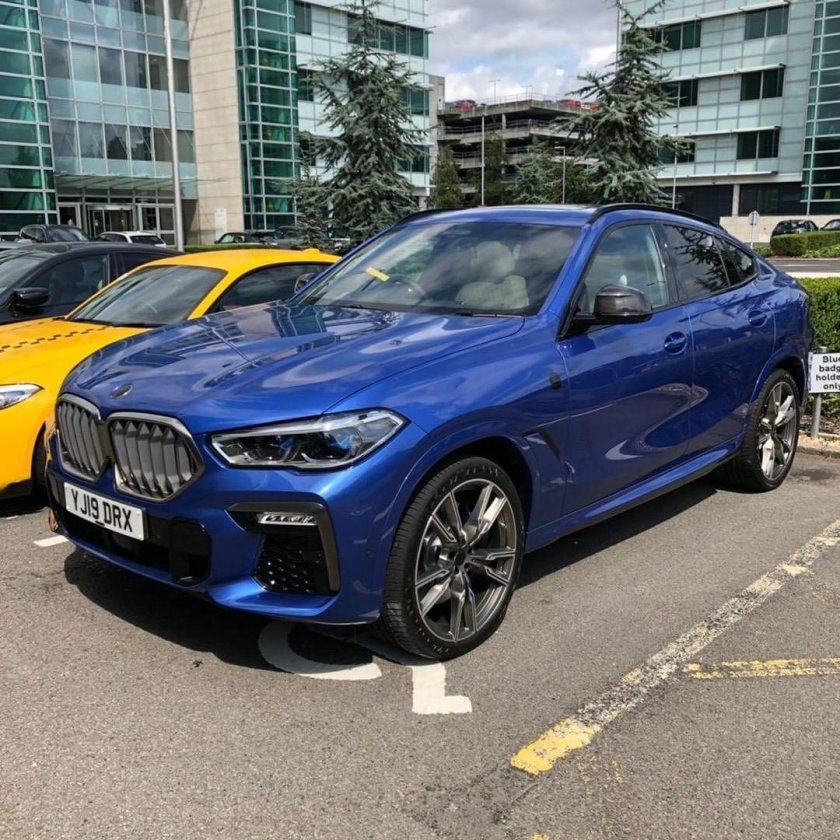 BMW x6 m50i