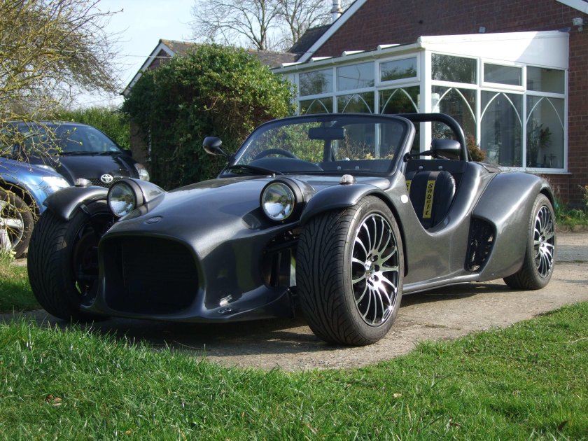 Caterham superlight r500