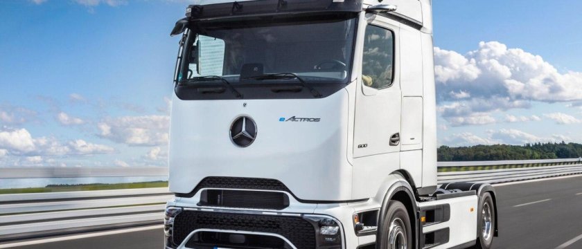 Мерседес бенц актрос