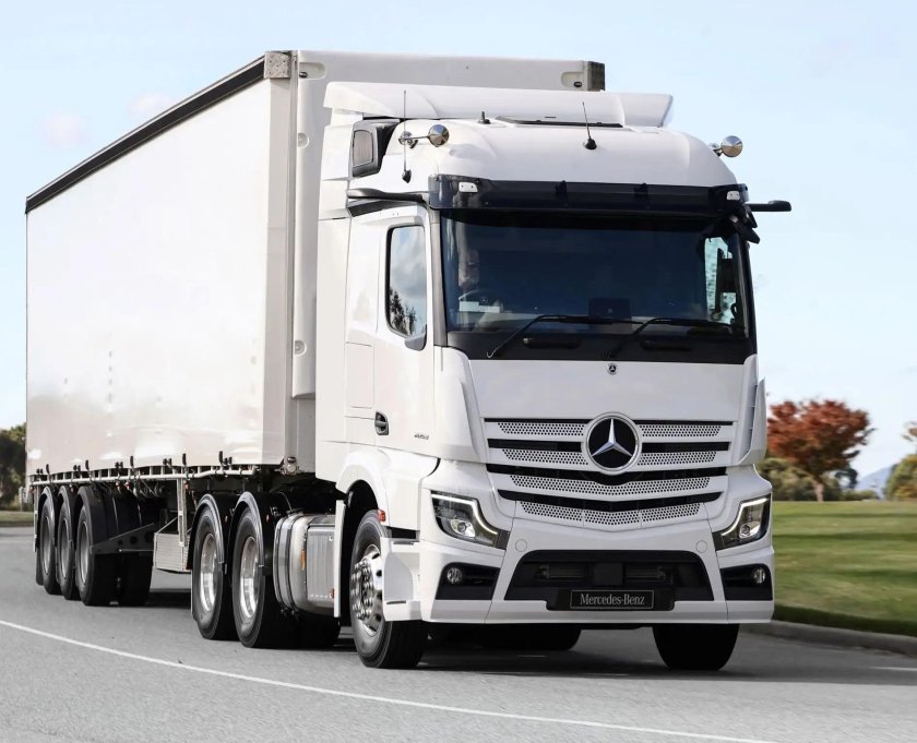 Mercedes-benz actros 2011