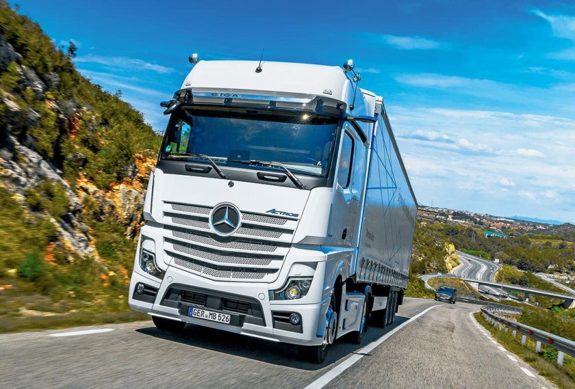 Грузовик Mercedes-Benz New Actros