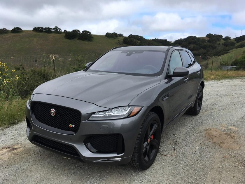 Jaguar f-Pace