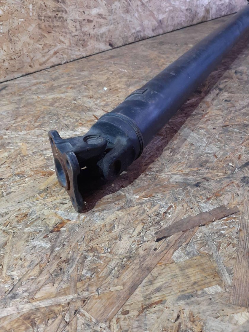 Кардан задний