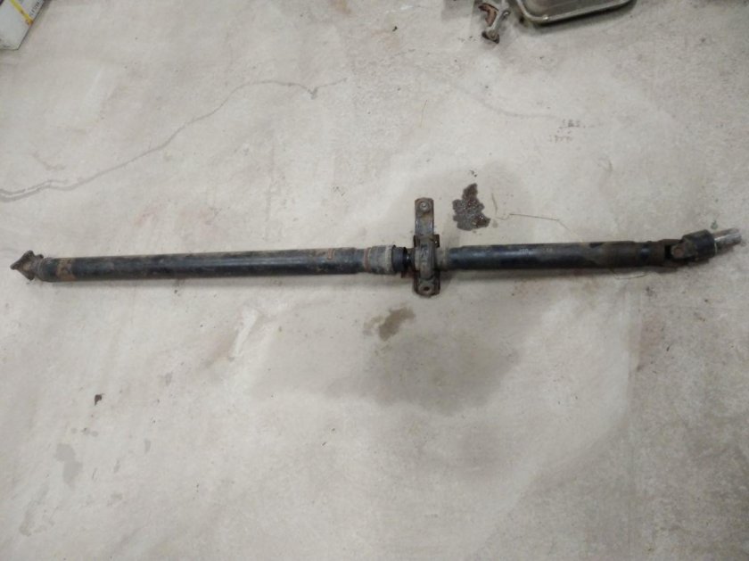 Мицубиси Аутлендер карданный вал