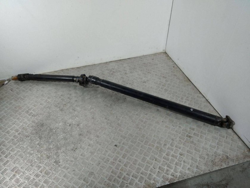 Карданный вал Митсубиси Аутлендер 1