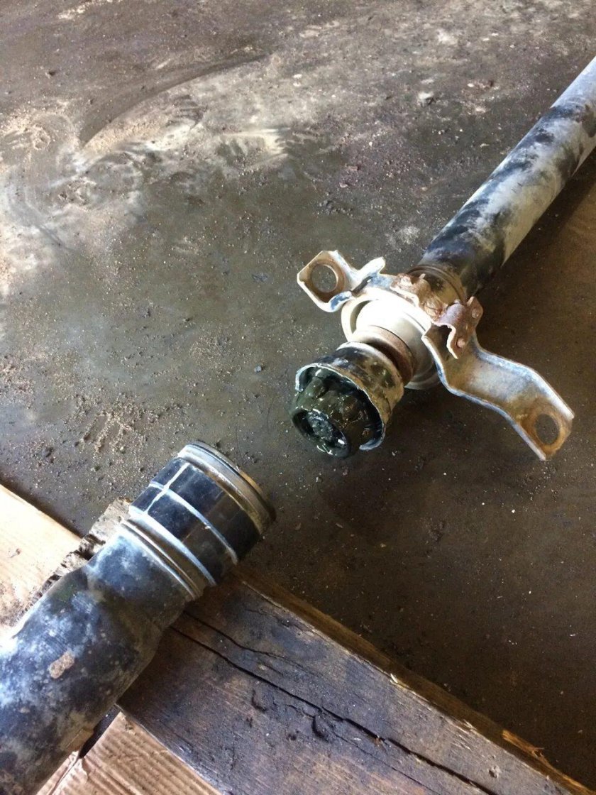 Аутлендер ХЛ 2.4 подшипник карданного вала