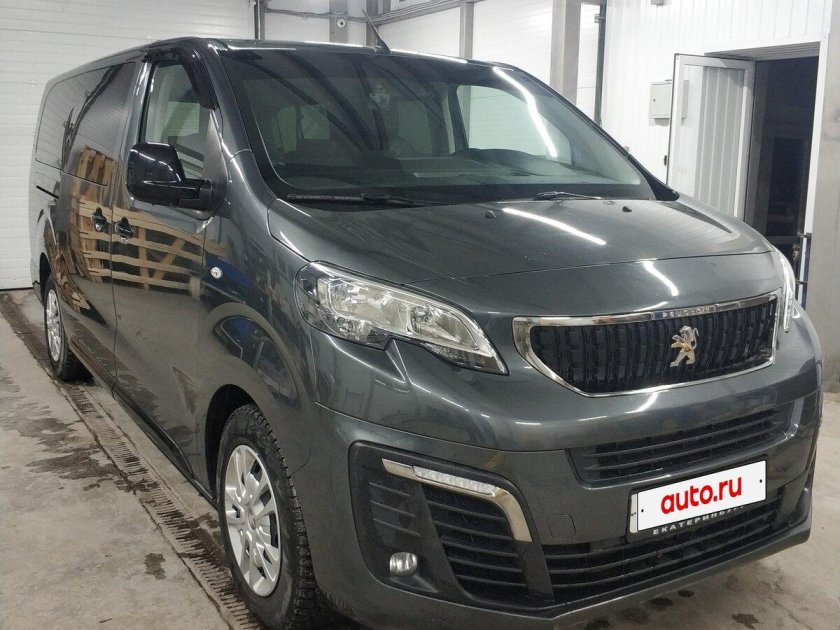 Пежо травелер