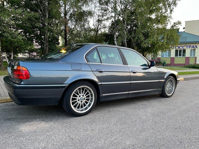 Bmw 7 серии e 38