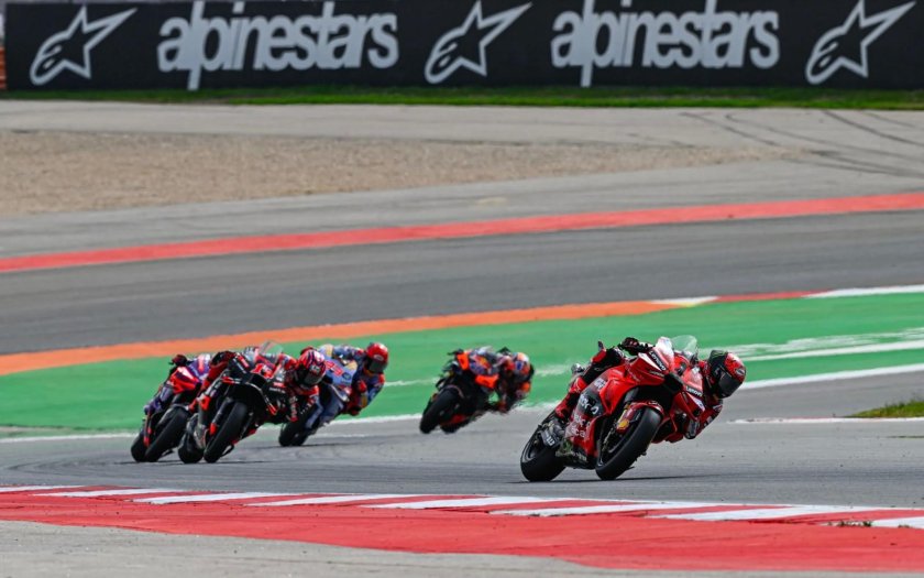 Grand prix motorcycle racing